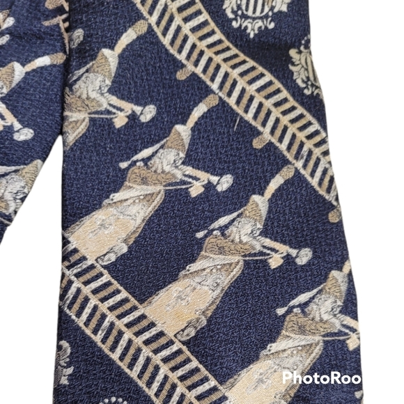 Liberty of London Men's tie silk - Picture 2 of 3